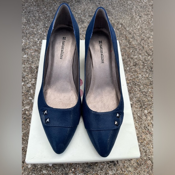 Naturalized - Picture 2 of 5